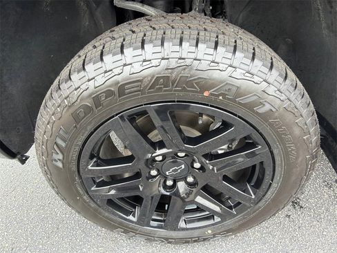 Used 2024 Chevrolet Silverado 1500 LT Trail Boss w/ LT Trail Boss Premium Package image 11