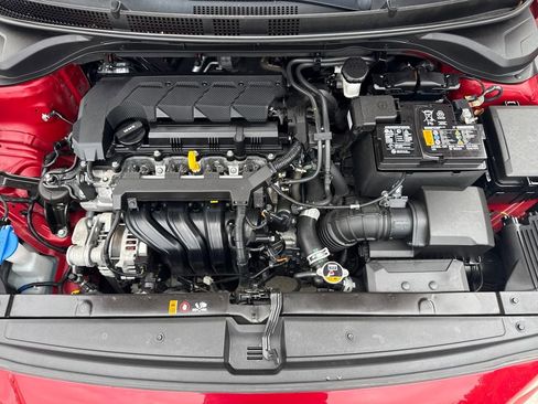 Used 2022 Hyundai Accent SE image 28