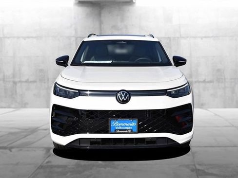New 2026 Volkswagen Tiguan SE R-Line AWD/4WD image 4