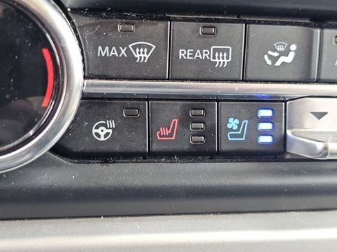 Used 2024 Ford Expedition Max XLT AWD/4WD image 13