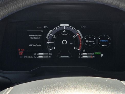 Used 2023 Toyota Sequoia Platinum AWD/4WD image 23