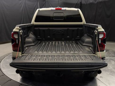 Used 2025 Ford Ranger Raptor AWD/4WD image 12