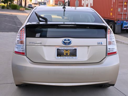 Used 2011 Toyota Prius Three FWD image 5