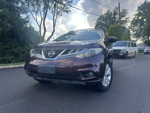 Used 2013 Nissan Murano SV AWD/4WD image 2