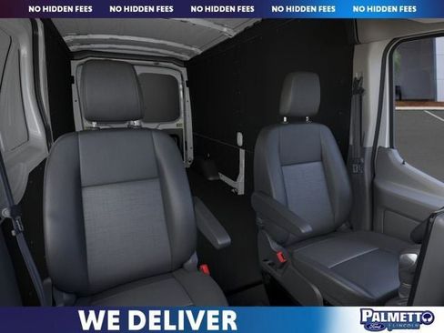 New 2026 Ford Transit 250 148 Medium Roof w/ Load Area Protection Package RWD image 10