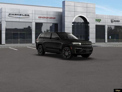 New 2026 Jeep Grand Cherokee Limited AWD/4WD image 11