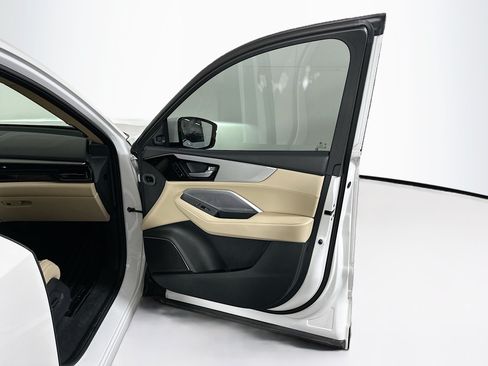 Used 2025 Acura MDX FWD w/ Technology Package image 33