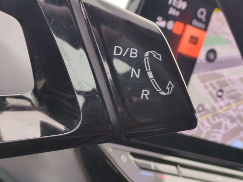 Used 2022 Volkswagen ID.4 Pro image 30