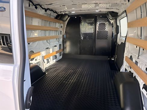 Used 2024 Ford Transit 250 Low Roof w/ Exterior Upgrade Package image 17