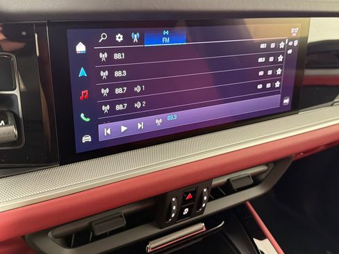 Used 2026 Porsche Cayenne image 23