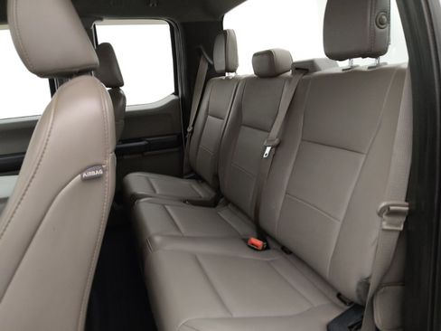 Used 2019 Ford F150 XL w/ Equipment Group 101A Mid AWD/4WD image 18