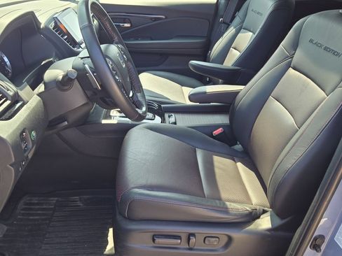 Used 2023 Honda Ridgeline Black Edition image 22