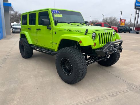 Used 2013 Jeep Wrangler Unlimited Rubicon image 4