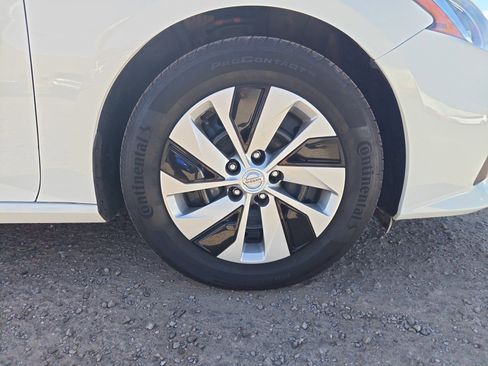 Used 2021 Nissan Altima 2.5 S image 11