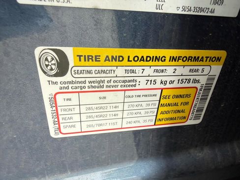 Used 2019 Ford Expedition Limited w/ Equipment Group 303A RWD image 17