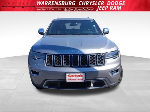 Used 2017 Jeep Grand Cherokee Limited w/ Luxury Group II AWD/4WD image 10