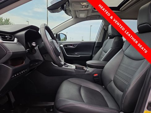 Used 2023 Toyota RAV4 Limited AWD/4WD image 15