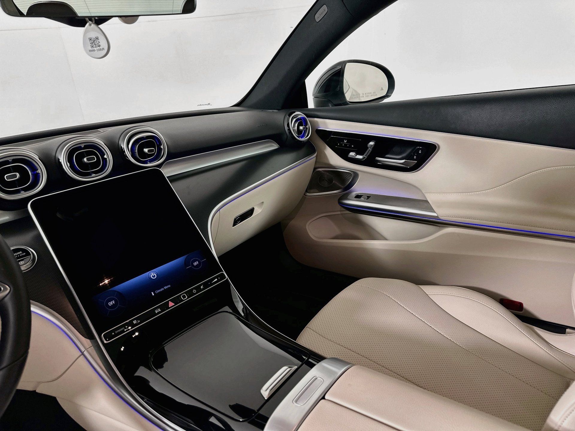 Certified 2024 Mercedes-Benz CLE 300 4MATIC Coupe image 26