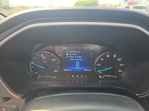 Used 2021 Ford Escape SEL image 18