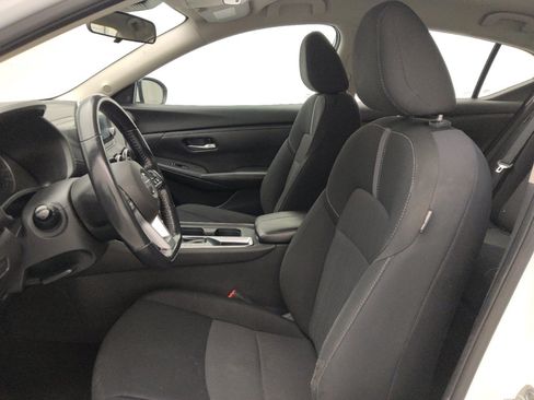 Used 2022 Nissan Sentra SV FWD image 17