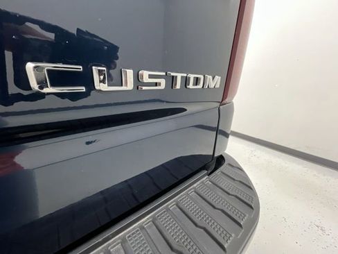 Certified 2022 Chevrolet Silverado 1500 Custom AWD/4WD image 31