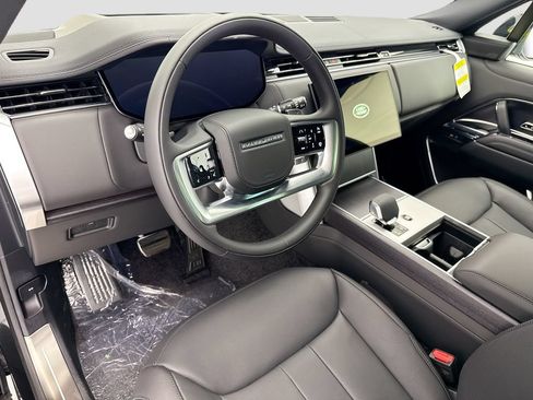 New 2026 Land Rover Range Rover SE AWD/4WD image 9