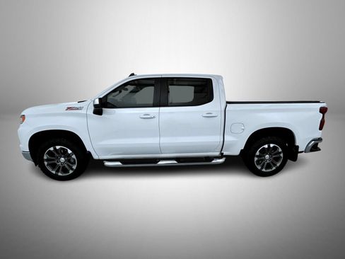 Used 2024 Chevrolet Silverado 1500 LT AWD/4WD image 8