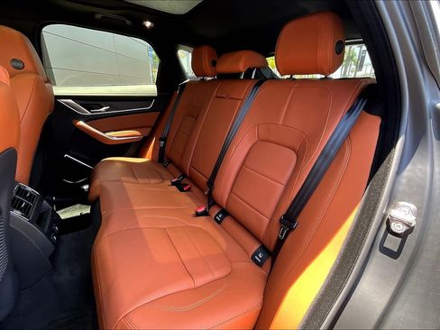 New 2026 Jaguar F-PACE R-Dynamic S image 10