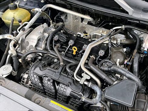 Used 2021 Nissan Rogue SV image 35