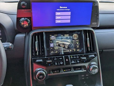 New 2025 Lexus LX 700h Luxury image 11