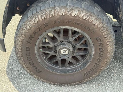 Used 2022 RAM 2500 Big Horn AWD/4WD image 10