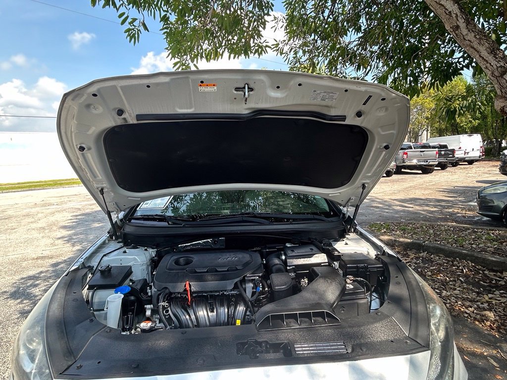 Used 2018 Hyundai Sonata SE FWD image 24