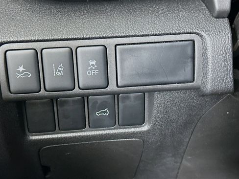 Used 2025 Mitsubishi Eclipse Cross SE AWD/4WD image 17
