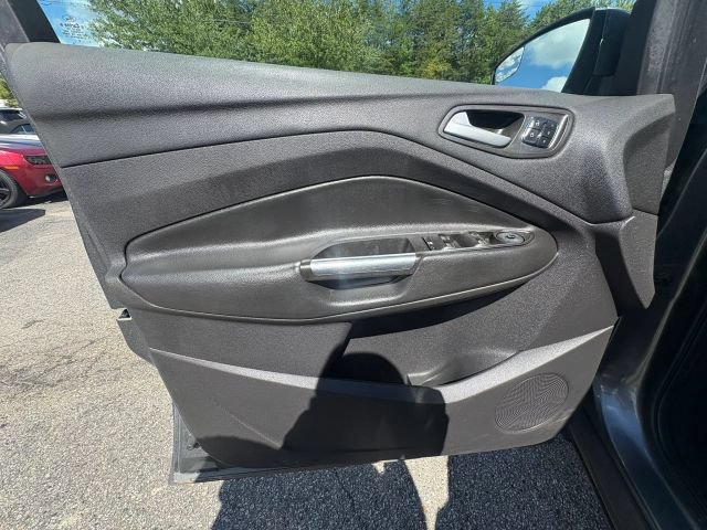 Used 2014 Ford Escape Titanium AWD/4WD image 9