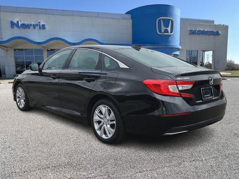 Used 2019 Honda Accord LX image 3