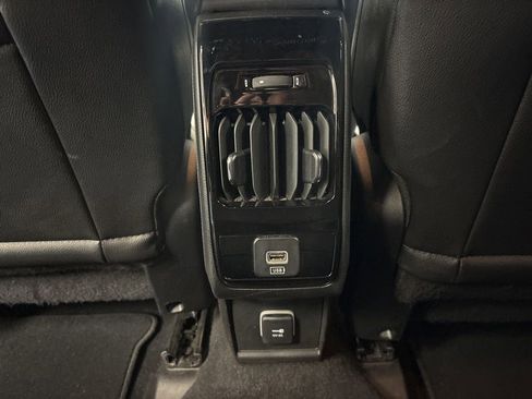 Used 2024 Jeep Compass Latitude AWD/4WD image 23