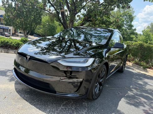 Used 2023 Tesla Model X AWD/4WD image 2