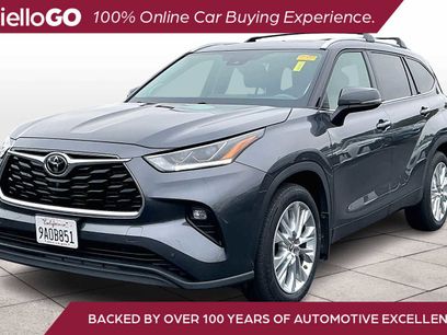 Used 2022 Toyota Highlander Limited