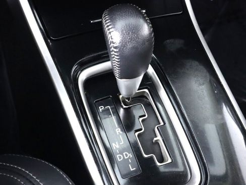 Used 2019 Mitsubishi Outlander SEL FWD image 24