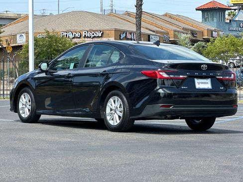 Used 2025 Toyota Camry LE FWD image 3