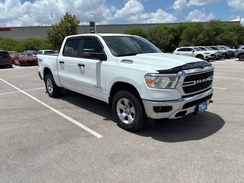 Used 2024 RAM 1500 Big Horn AWD/4WD image 7