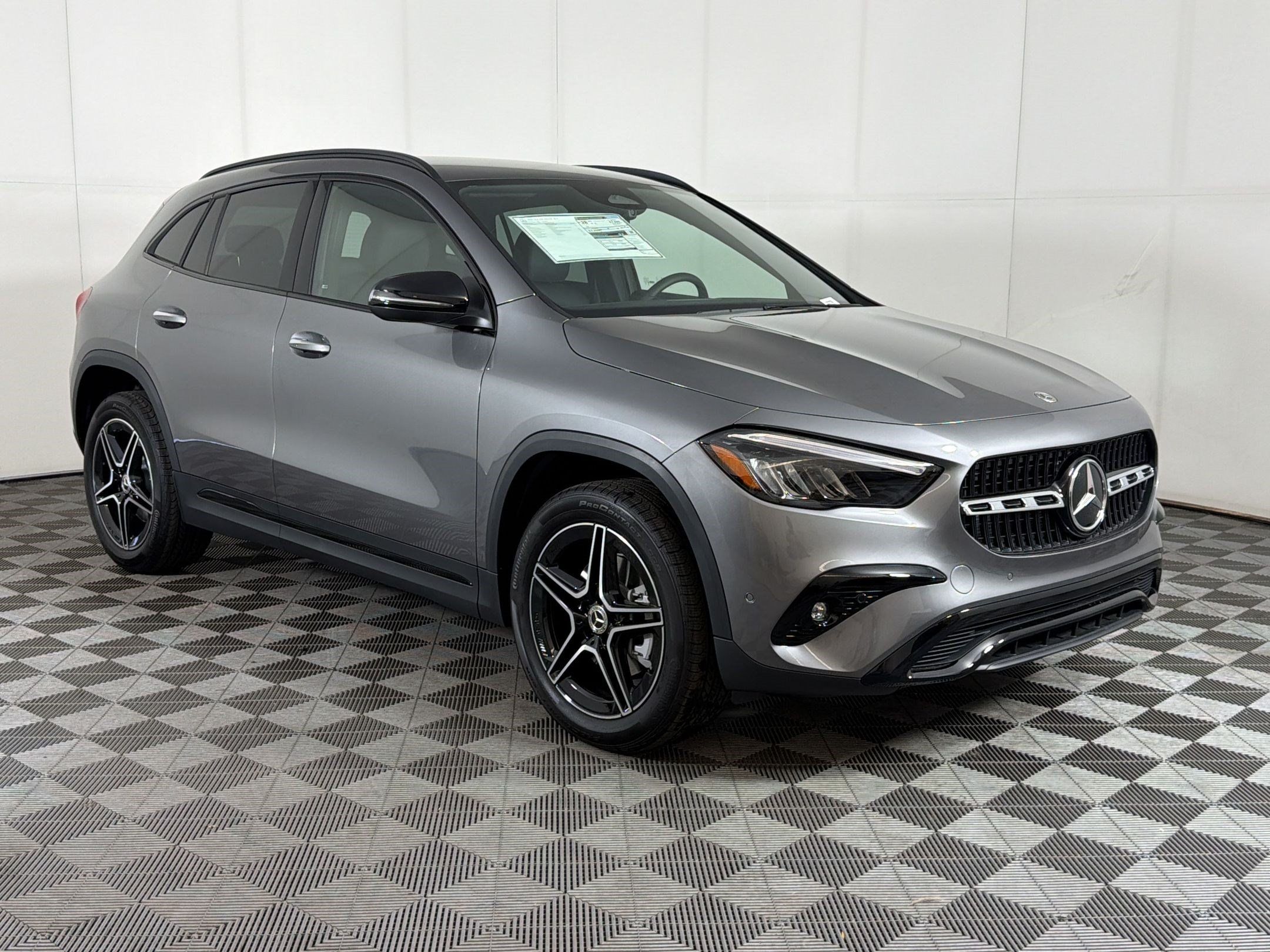 Used 2026 Mercedes-Benz GLA 250 4MATIC image 7