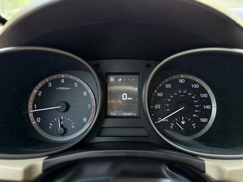 Used 2018 Hyundai Santa Fe Sport FWD image 22