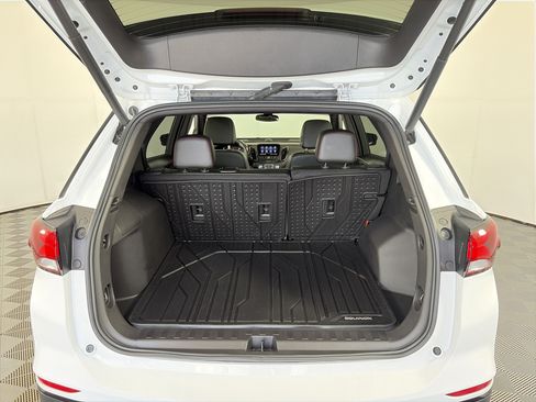 Used 2024 Chevrolet Equinox RS w/ RS Leather Package AWD/4WD image 14