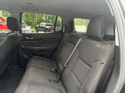 Used 2019 GMC Acadia SLE FWD image 20