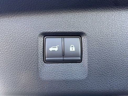 Certified 2025 INFINITI QX60 Pure image 30