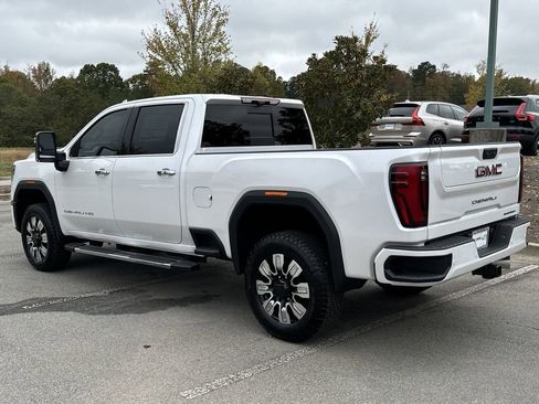 New 2025 GMC Sierra 2500 Denali w/ Denali Reserve Package image 10
