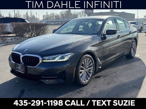 Used 2022 BMW 530i xDrive w/ Convenience Package image 5