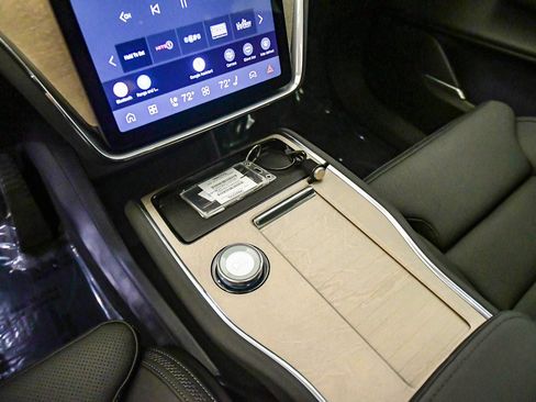 Certified 2026 Volvo EX90 Plus AWD/4WD image 20