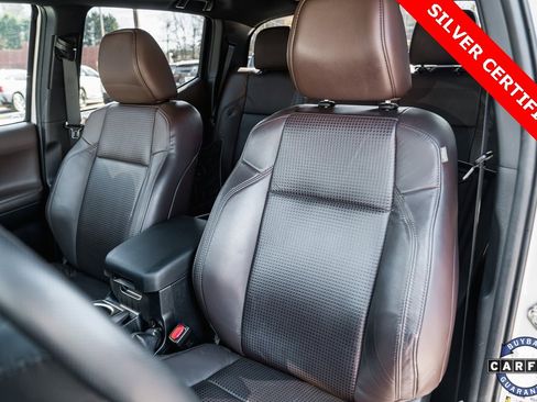 Certified 2018 Toyota Tacoma Limited image 28